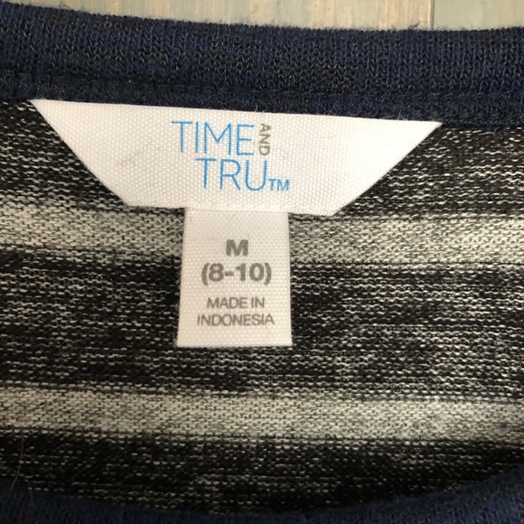 *Sale Must Go* Time and Tru striped long sleeve shirt - Picture 3 of 4